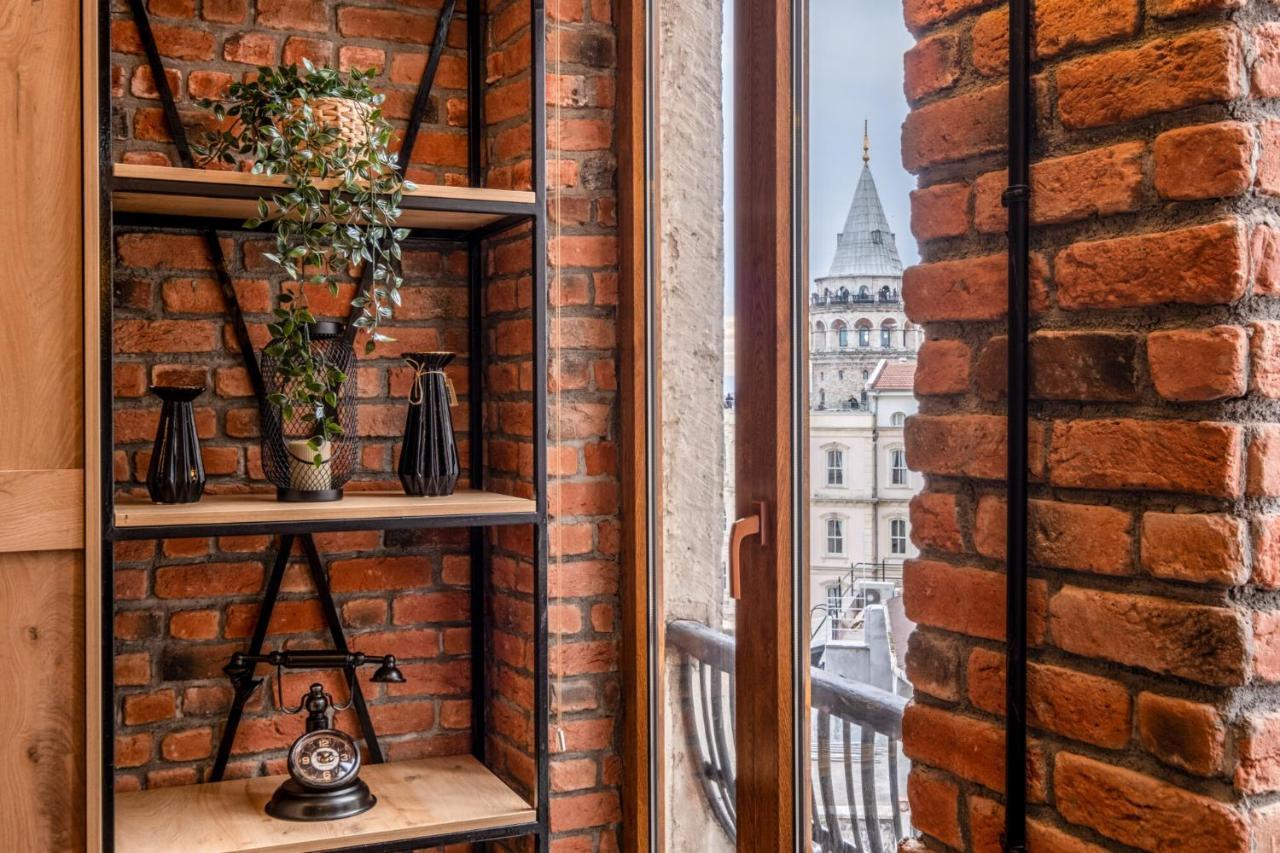 Flat With Galata Tower View Near Sishane Metro Istanbul Exterior photo